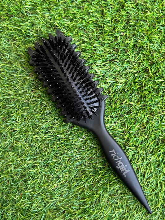 Rich Girl Brush